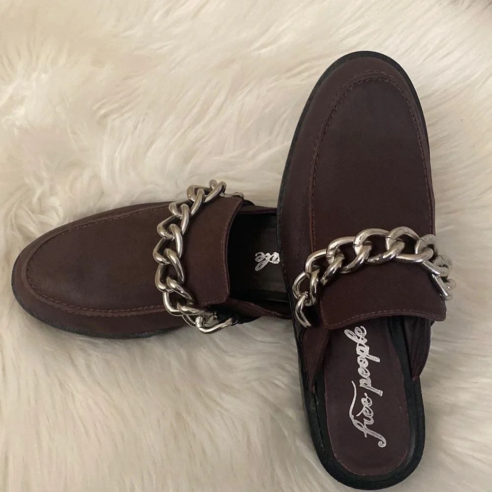 Free People Women’s Shoes Leather Loafer with Chain Color: Maroon